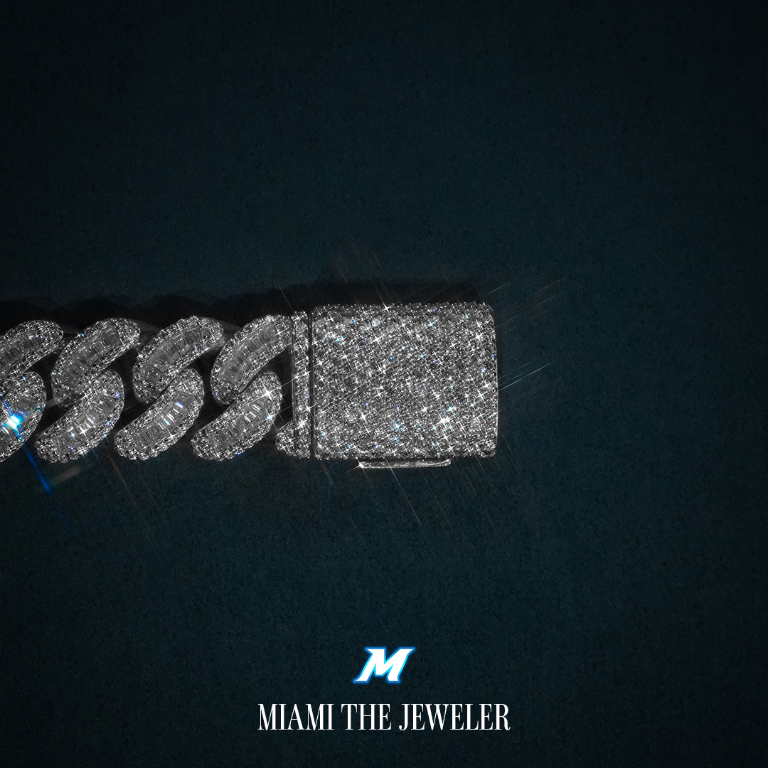 Moissanite Cuban Baguette Bracelet [18mm] - Miami The Jeweler