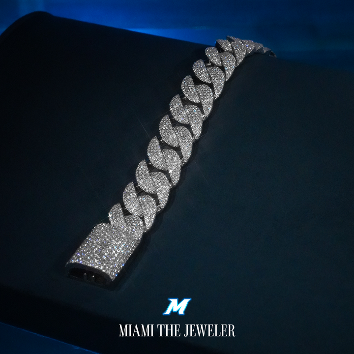 Moissanite Miami Cuban Bracelet [22mm] - Miami The Jeweler