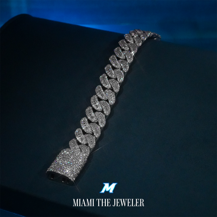 Moissanite Cuban Baguette Bracelet [18mm] - Miami The Jeweler