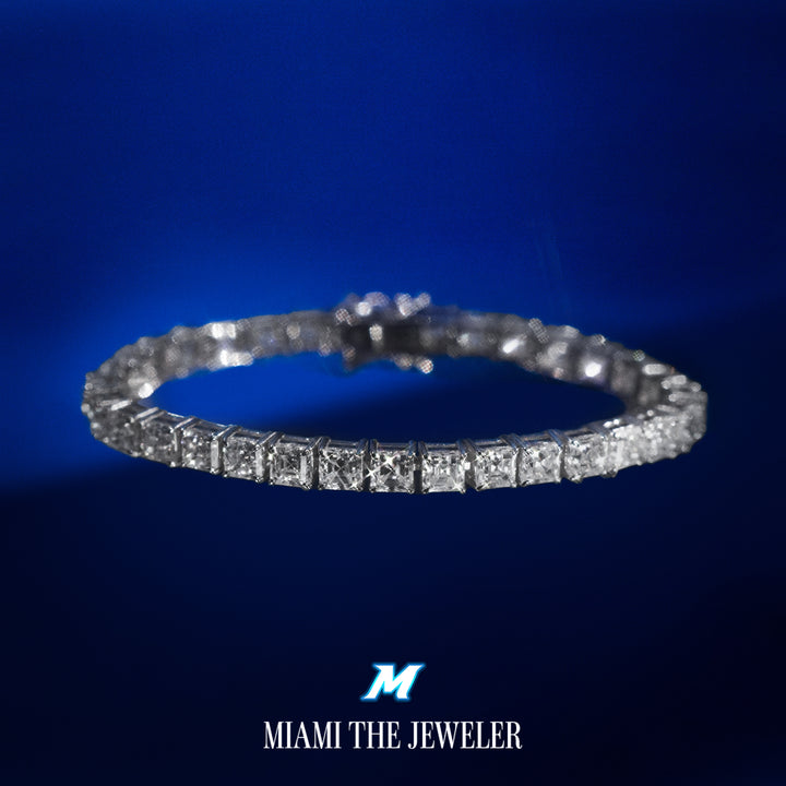 Moissanite Asscher Cut Tennis Bracelet [5mm]