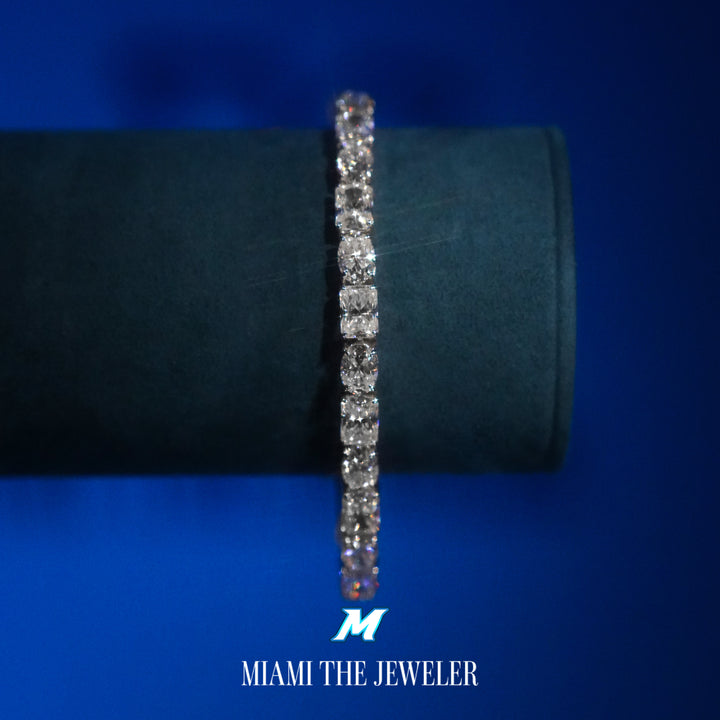 Moissanite Radiant x Oval Cut Tennis Bracelet [5mm]