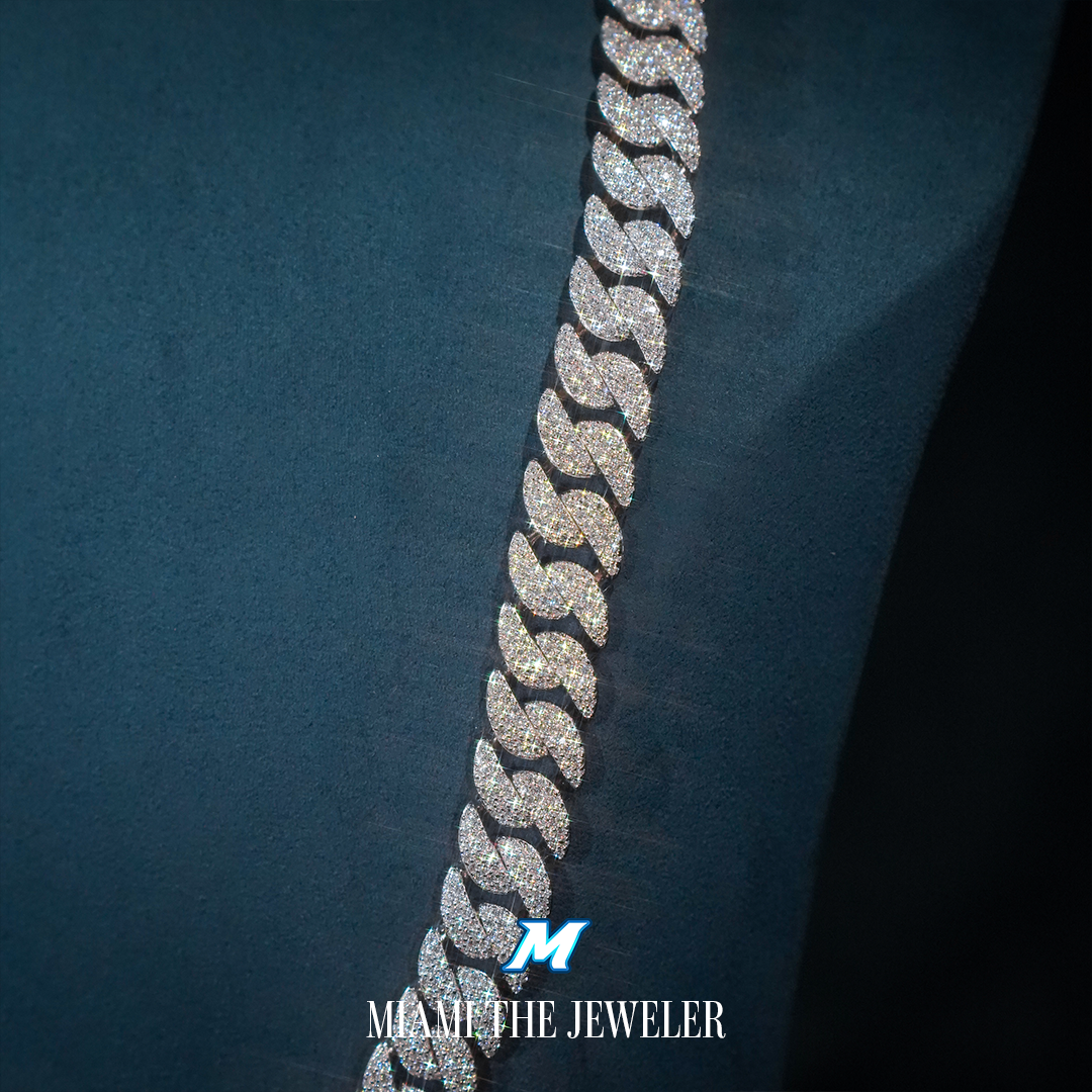 Moissanite Miami Cuban Chain [10mm] - Miami The Jeweler