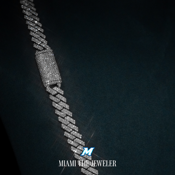 Moissanite Cuban Prong Chain [8mm]