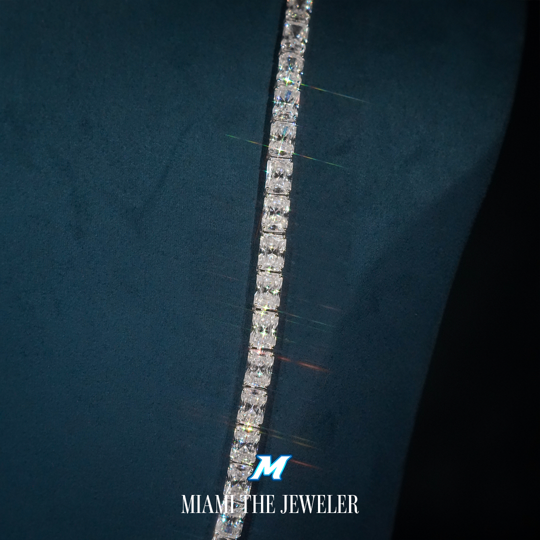 Moissanite Radiant Cut Tennis Chain [5MM] - Miami The Jeweler